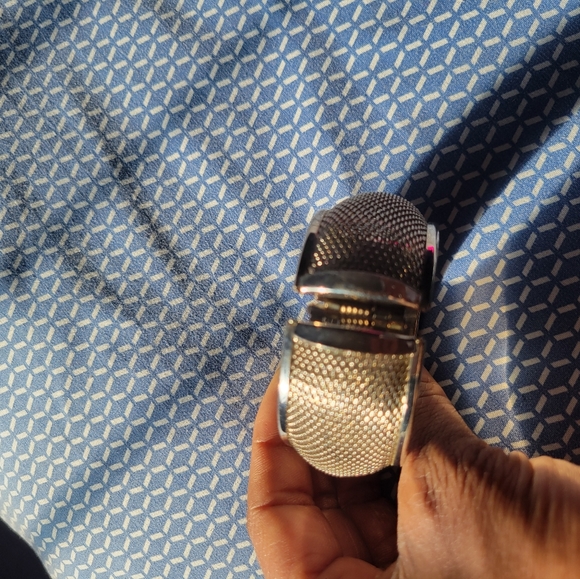 Cute Silver Bangle - Picture 3 of 5